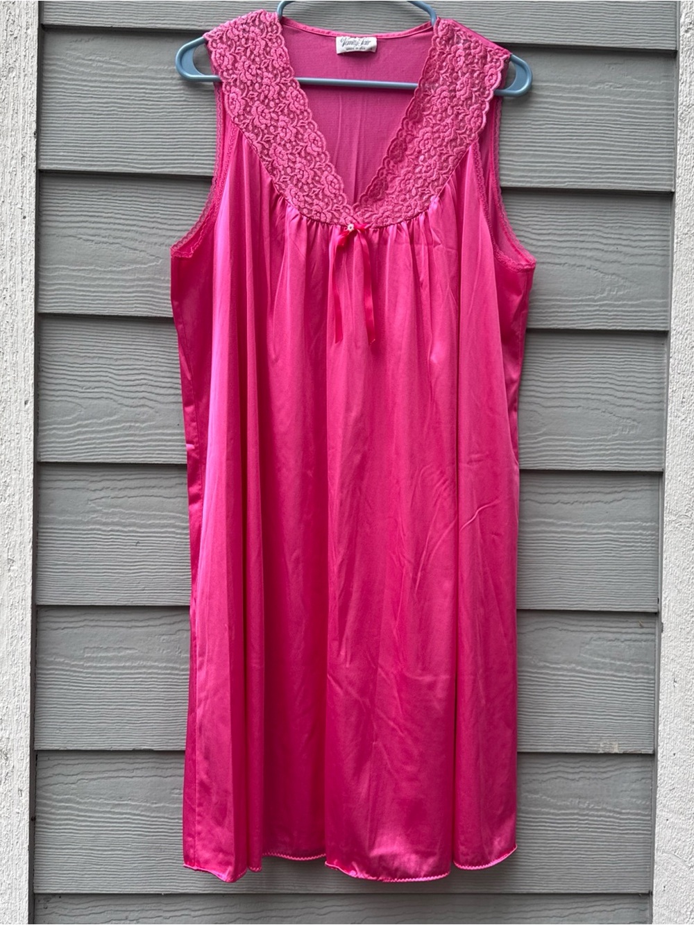 Vintage Vanity Fair Bright Pink Lace-Trim Night Gown Chemise 38” Long